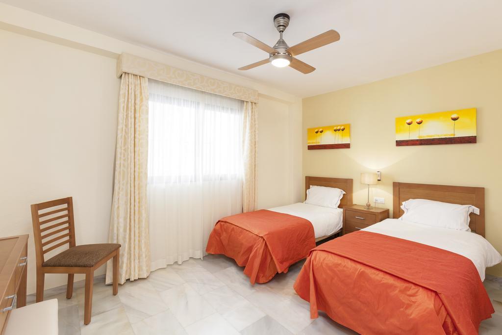 Calahonda Apartments - Los Jarales Mijas Habitación foto